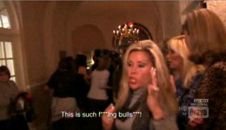 Illustration for article titled Danielle's Weave Gets Ripped Out On Real Housewives